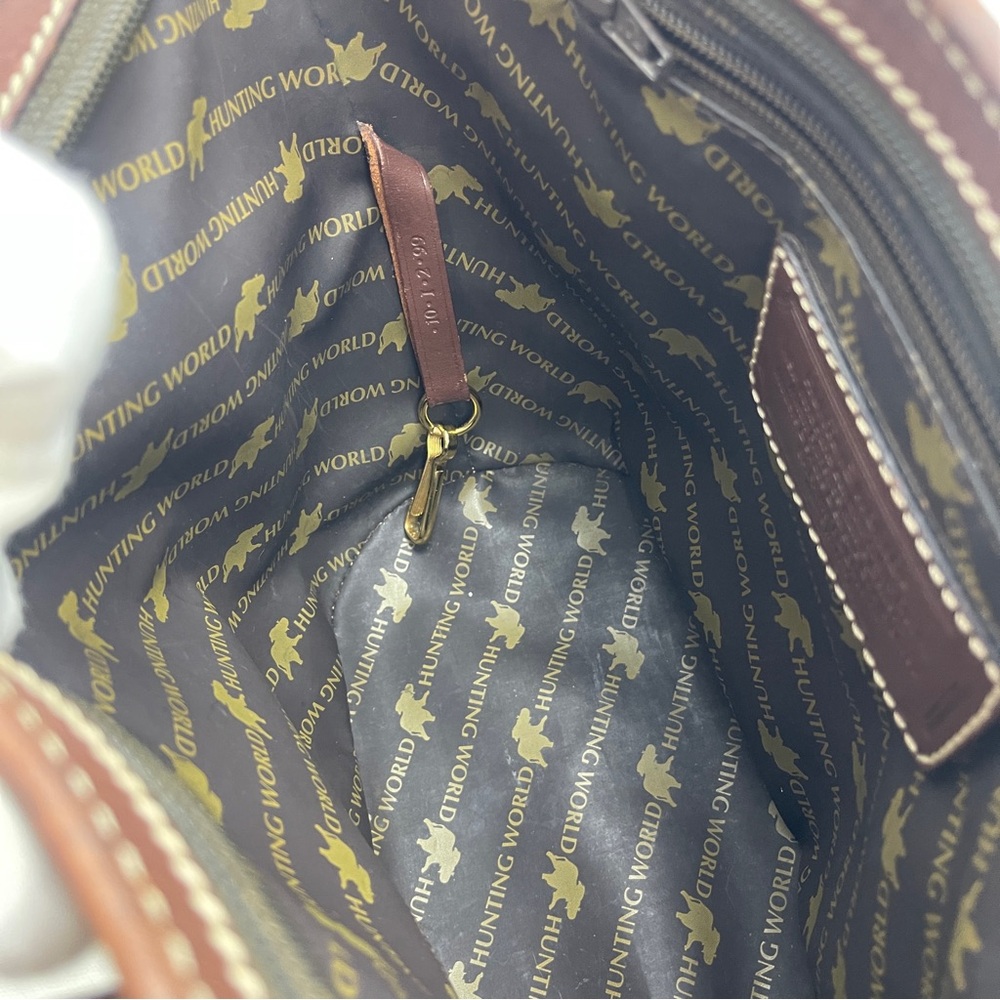Hunting World Leather & Canvas Olive Tote - Picture 9 of 14